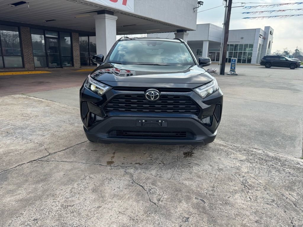 Used 2024 Toyota RAV4 XLE image 9
