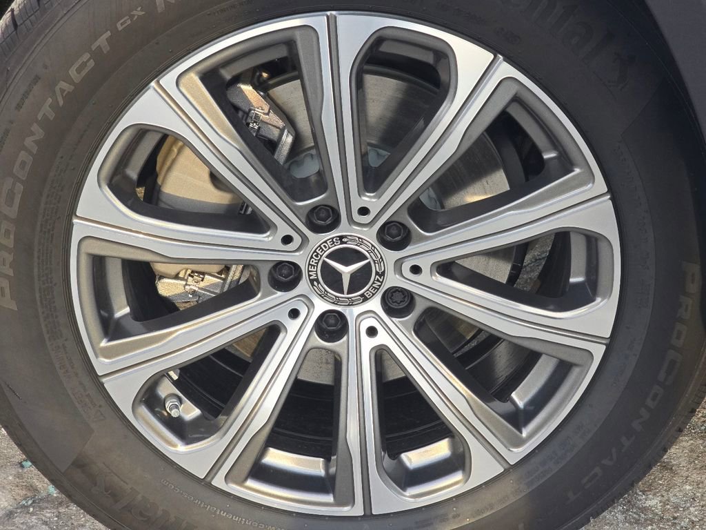 New 2026 Mercedes-Benz GLC 300 GLC 300 image 9