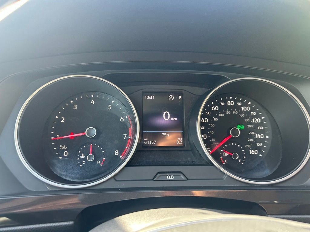 Used 2019 Volkswagen Tiguan SE w/ Panoramic Sunroof Package image 24