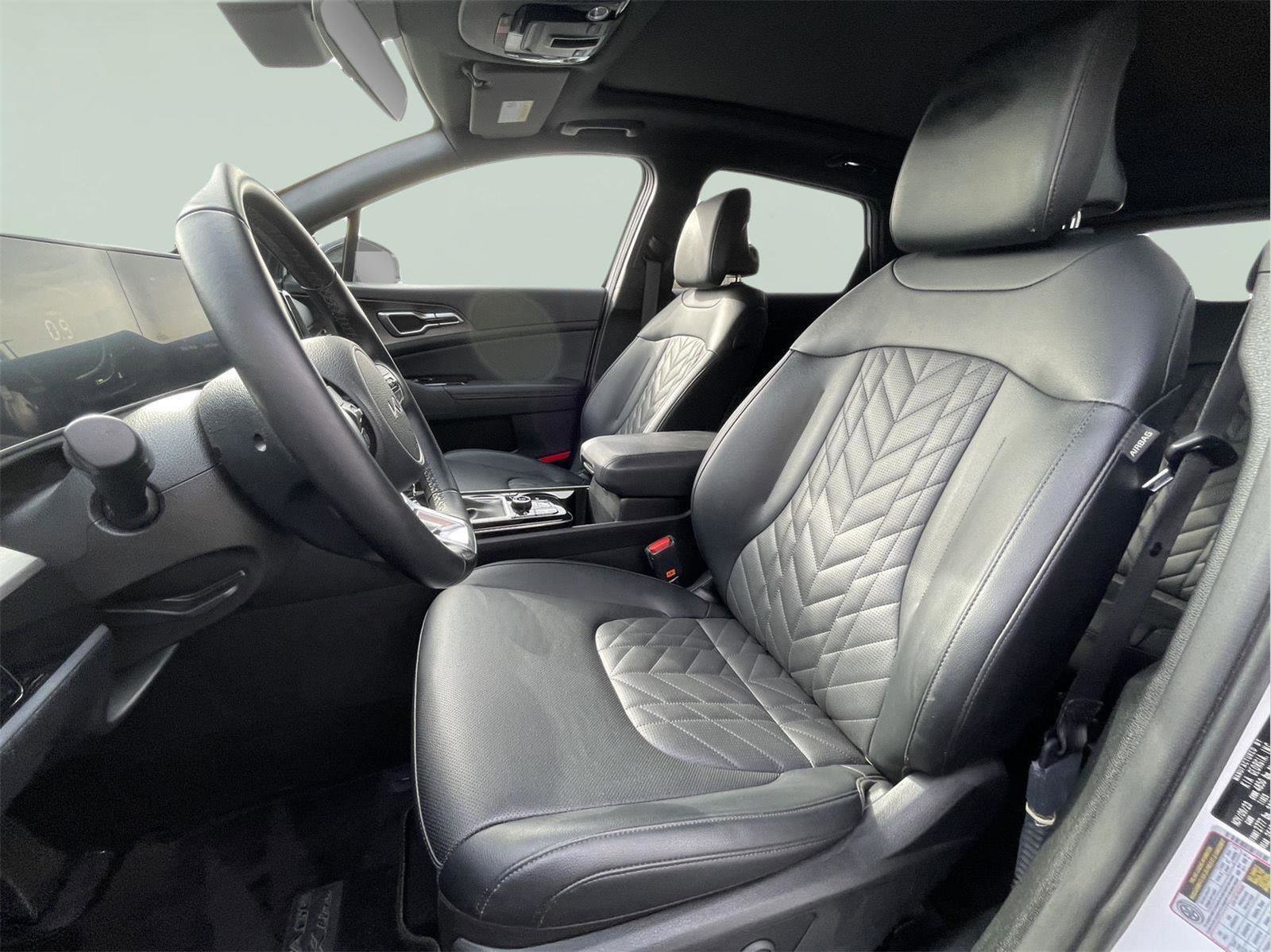 Used 2024 Kia Sportage X-Line w/ X-Line Premium Package AWD/4WD image 13
