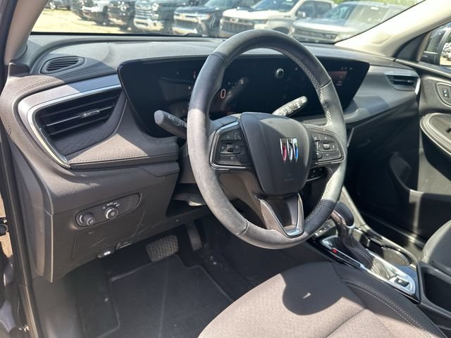 Used 2024 Buick Encore GX Preferred AWD/4WD image 13
