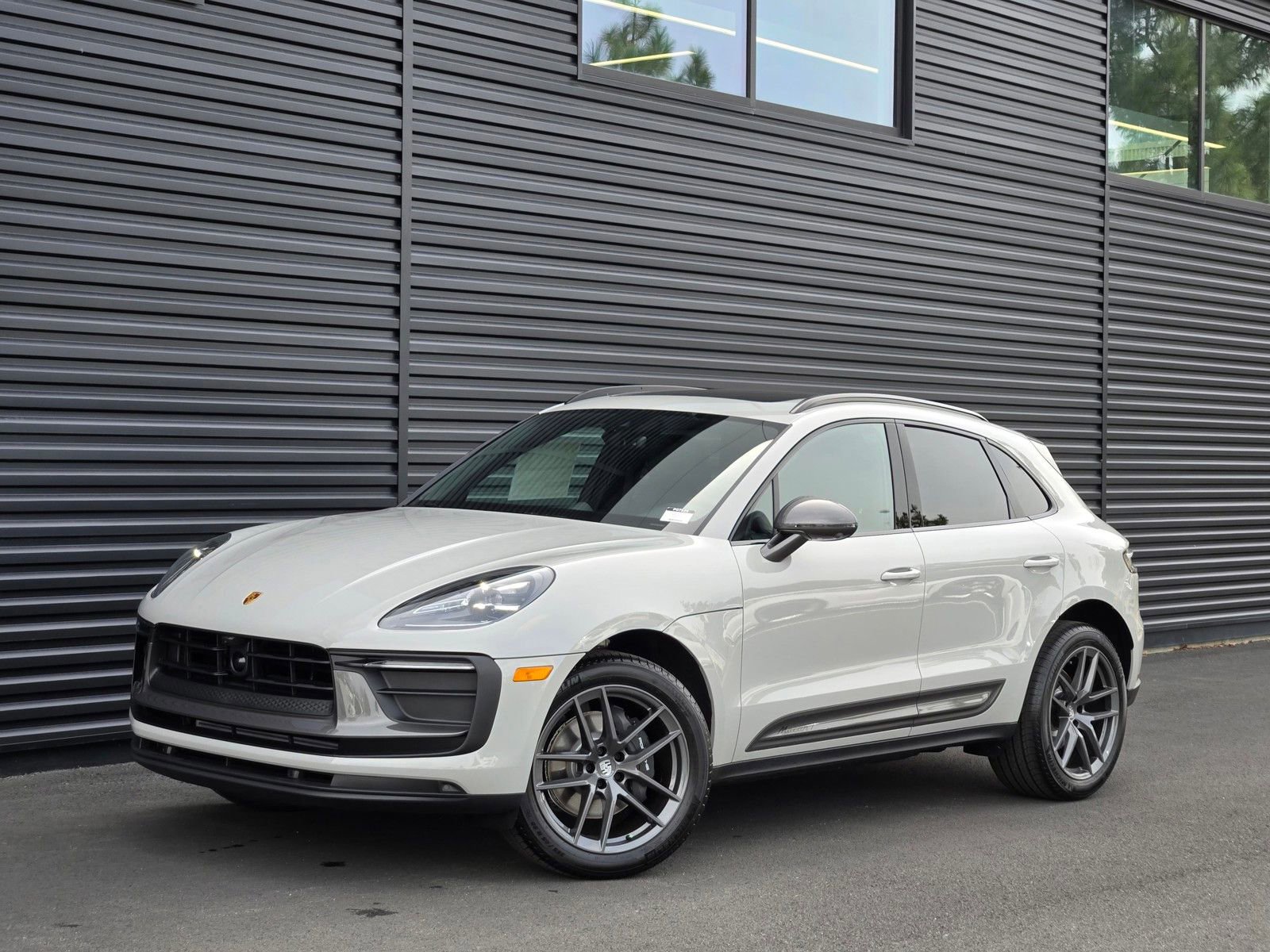 New 2026 Porsche Macan Turbo AWD/4WD image 1