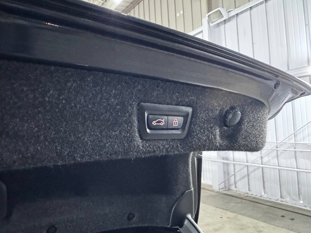 Used 2019 BMW M550i xDrive AWD/4WD image 60