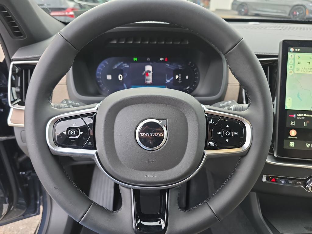 Used 2026 Volvo XC90 B6 Plus w/ Protection Package Premier AWD/4WD image 14