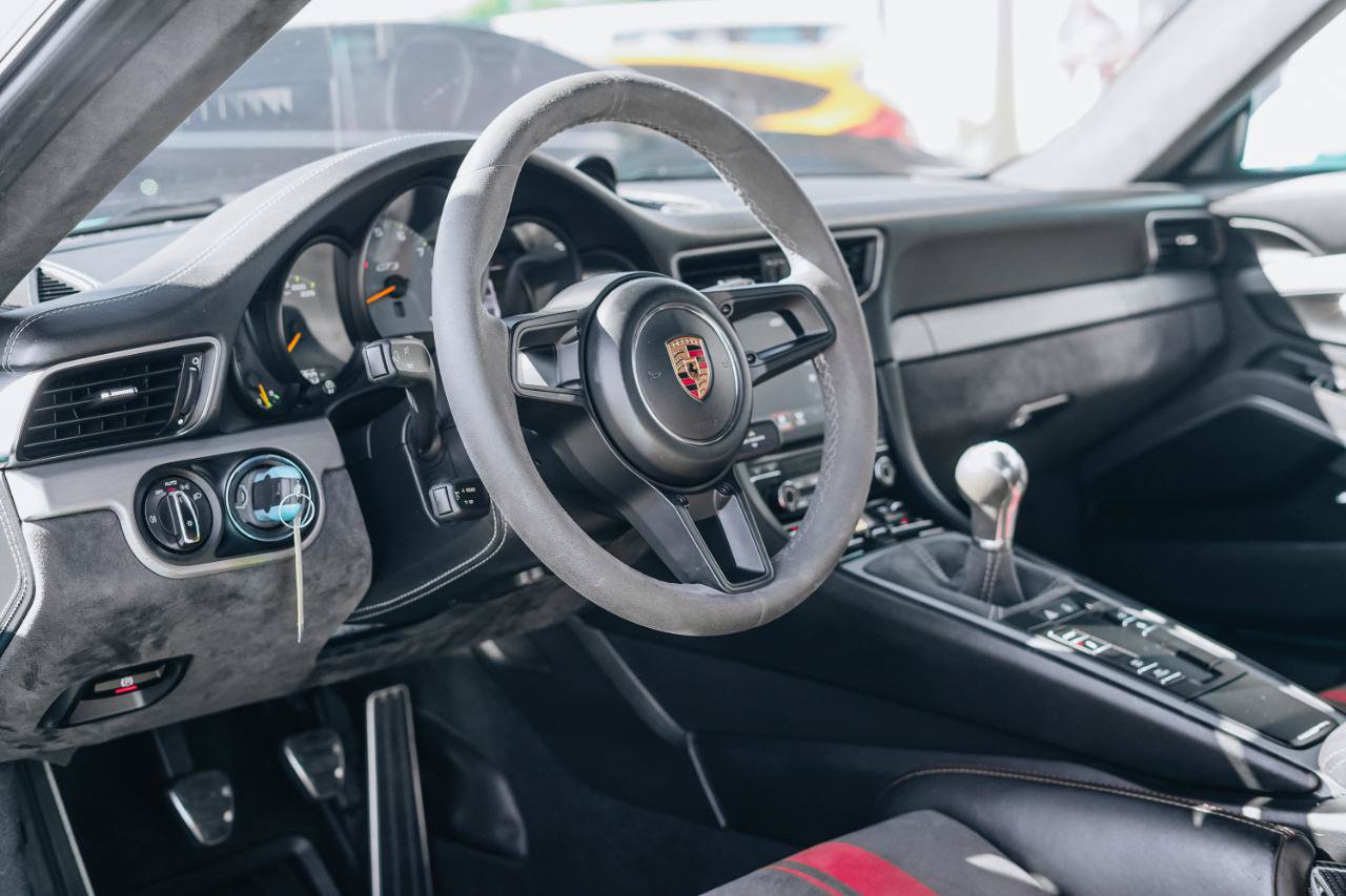 Used 2018 Porsche 911 GT3 RWD image 10