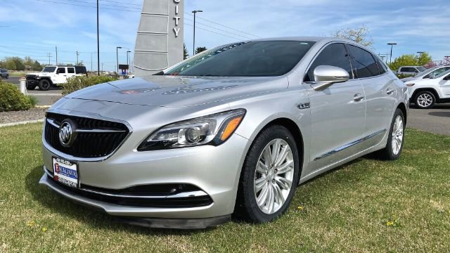 Used 2018 Buick LaCrosse Premium FWD image 4