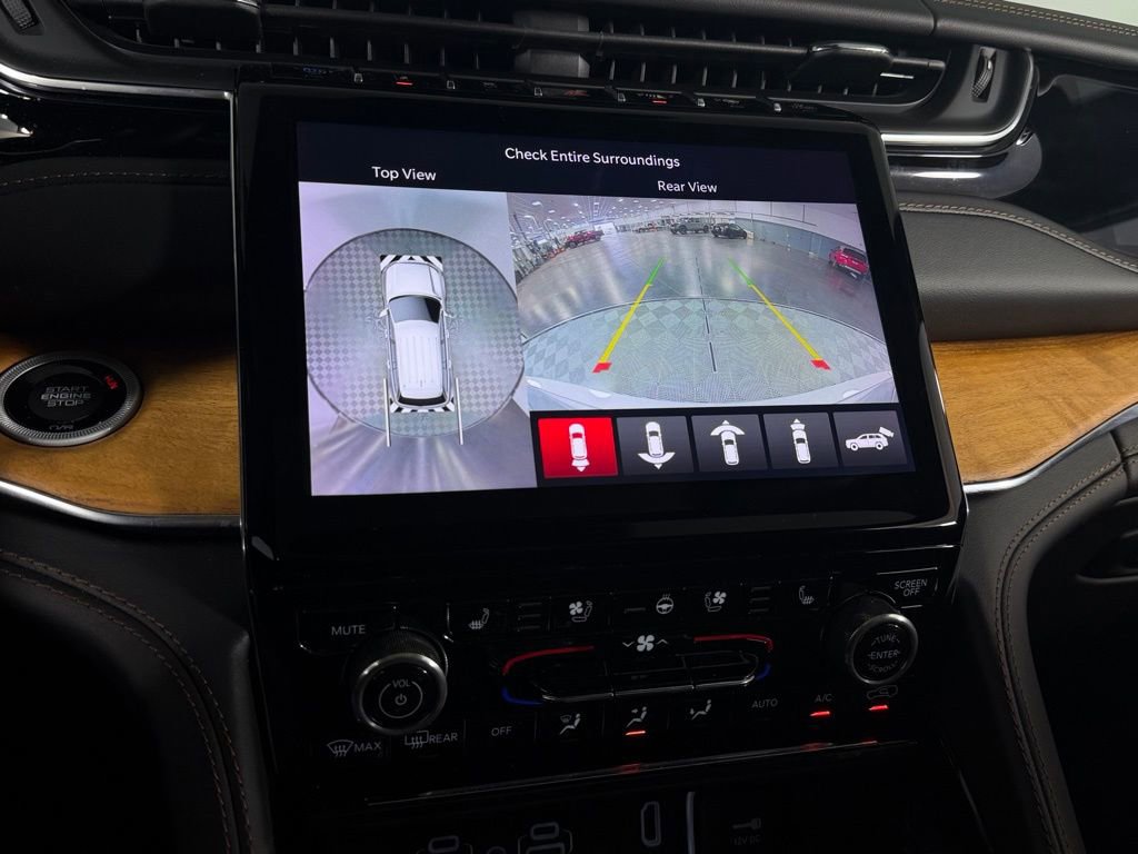 Used 2023 Jeep Grand Cherokee Summit image 22