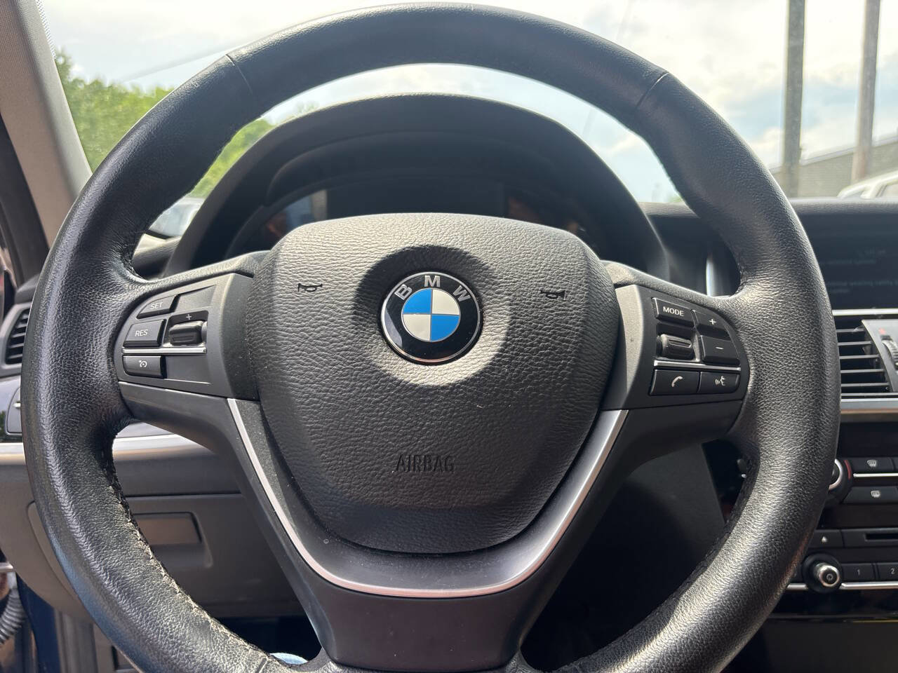 Used 2016 BMW X3 xDrive28i AWD/4WD image 11