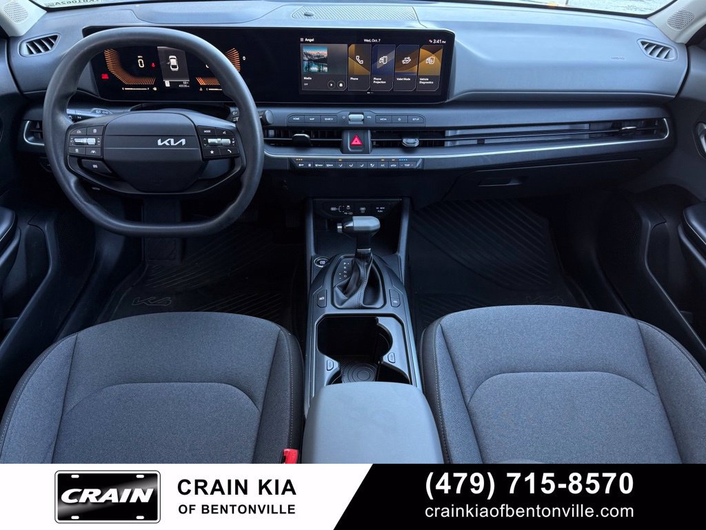 Certified 2025 Kia K4 FWD image 28