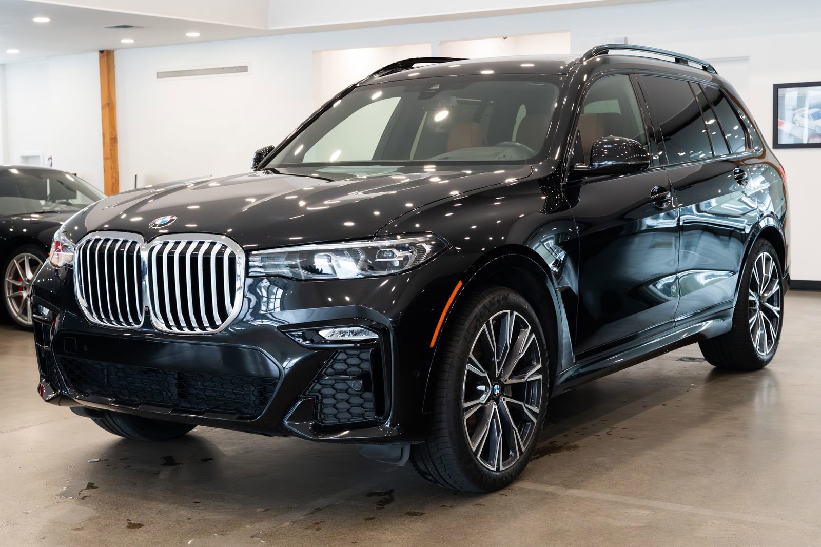 Used 2022 BMW X7 xDrive40i w/ M Sport Package