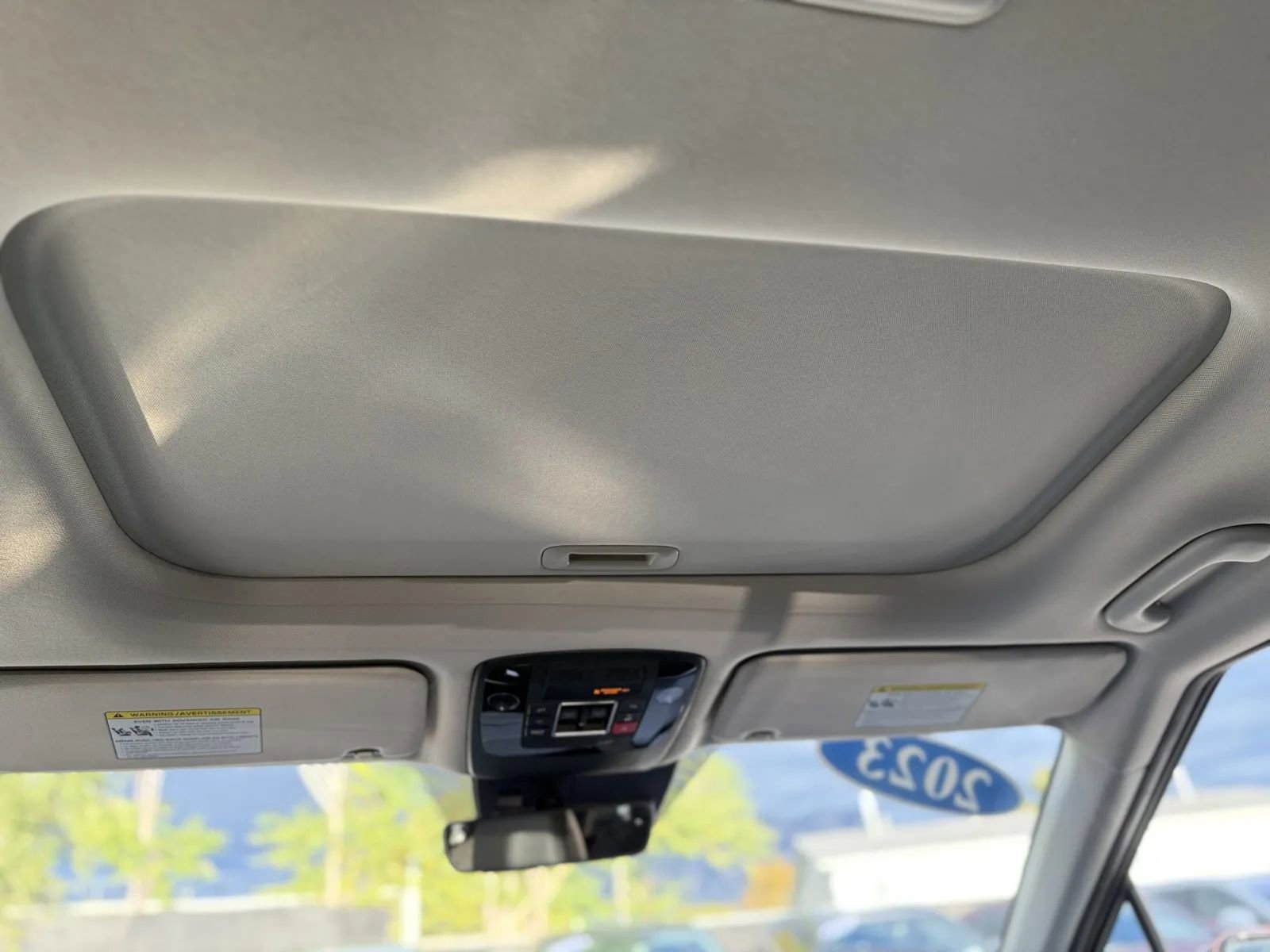 Used 2023 Kia Carnival SX Prestige w/ Paint Protection Package image 23