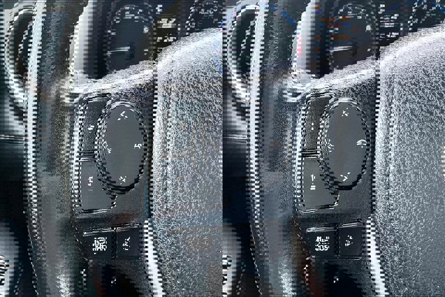 Used 2018 Toyota RAV4 XLE image 17