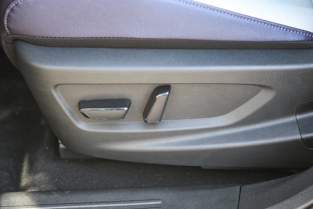New 2026 Nissan Leaf SV+ w/ Floor Mat Package (SV+) FWD image 22