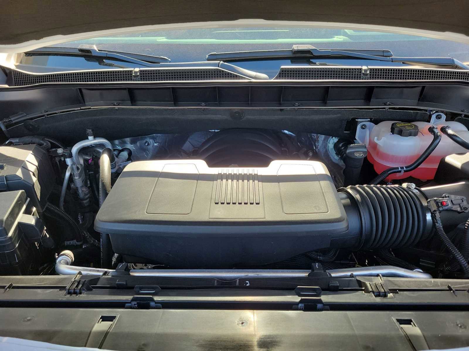 New 2026 Chevrolet Suburban High Country image 13