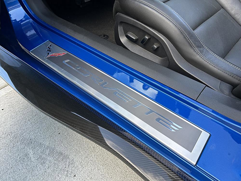 Used 2015 Chevrolet Corvette Z06 w/ 3LZ Preferred Equipment Group image 26