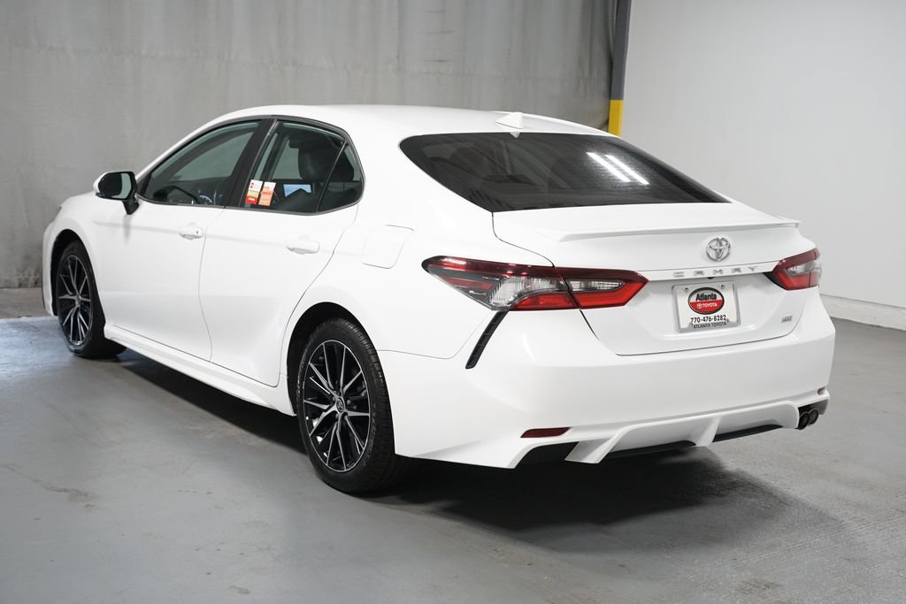 Certified 2024 Toyota Camry SE FWD image 6