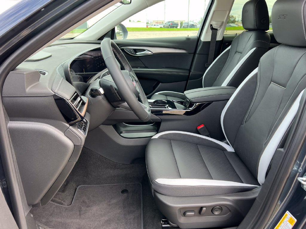 New 2026 Buick Envision Sport Touring AWD/4WD image 4