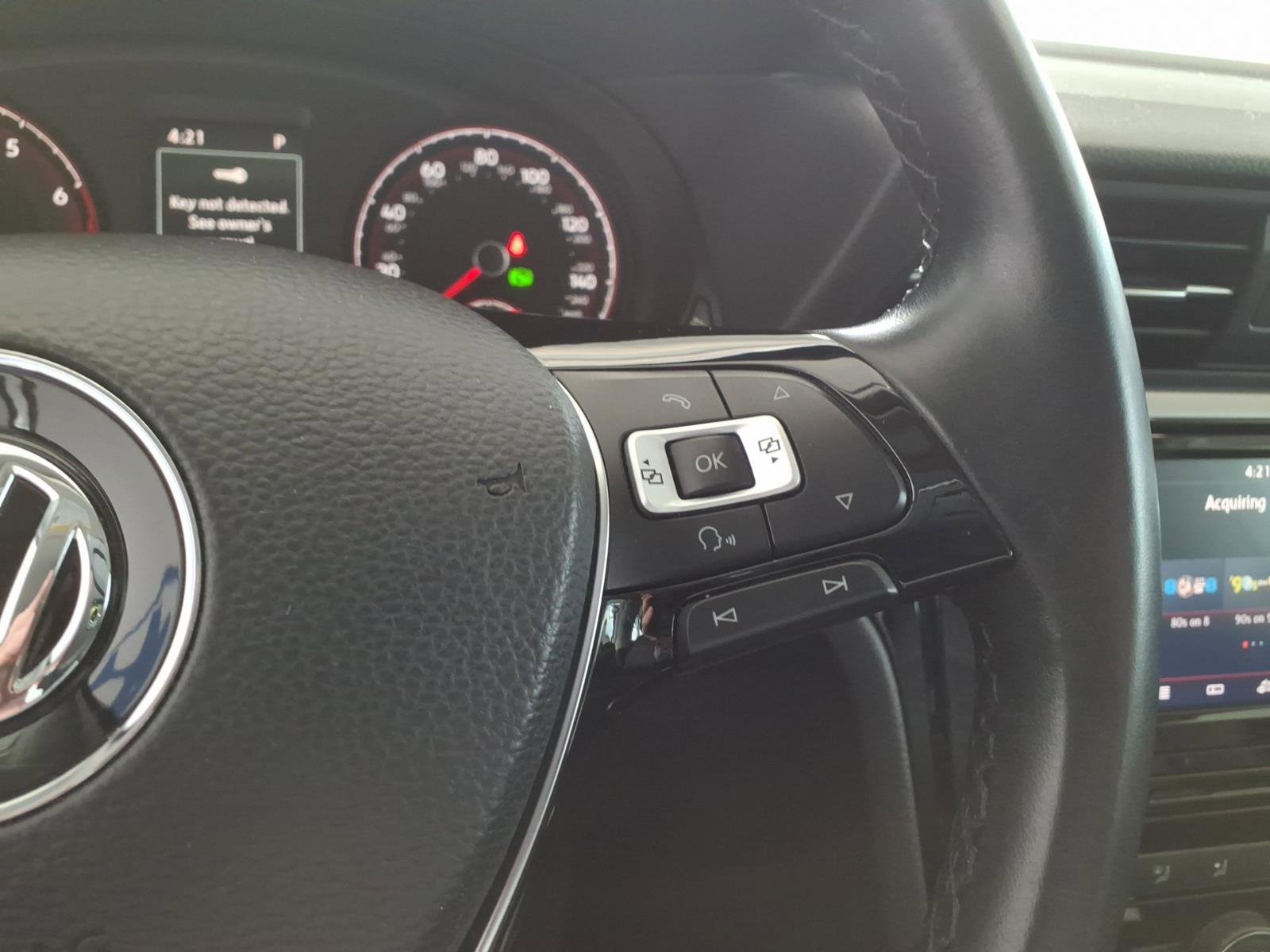 Used 2020 Volkswagen Passat 2.0T SE image 28