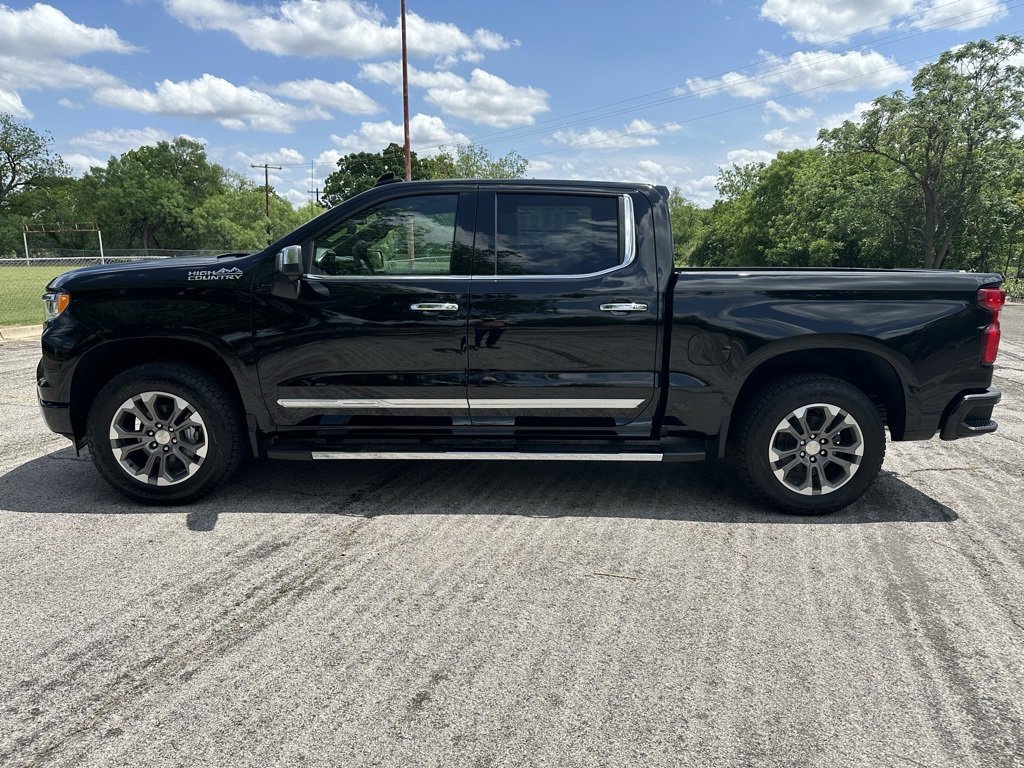 New 2025 Chevrolet Silverado 1500 High Country image 2
