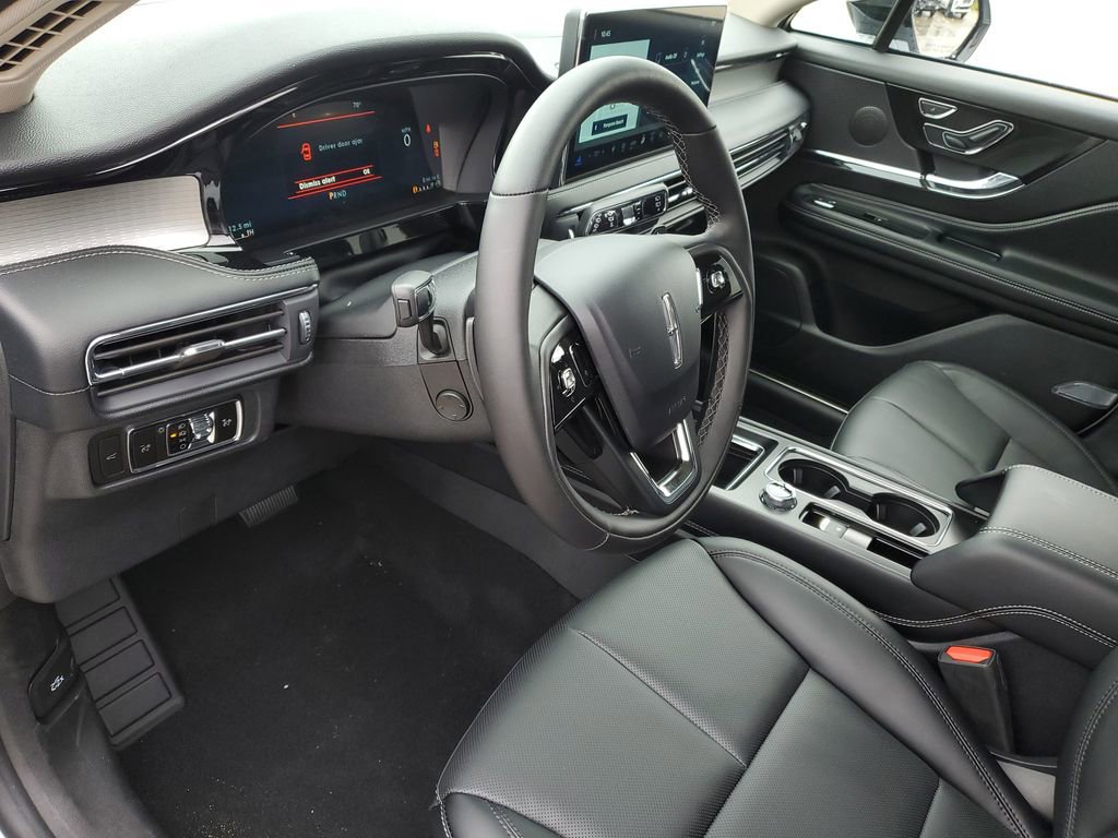 New 2026 Lincoln Corsair Premiere FWD image 20