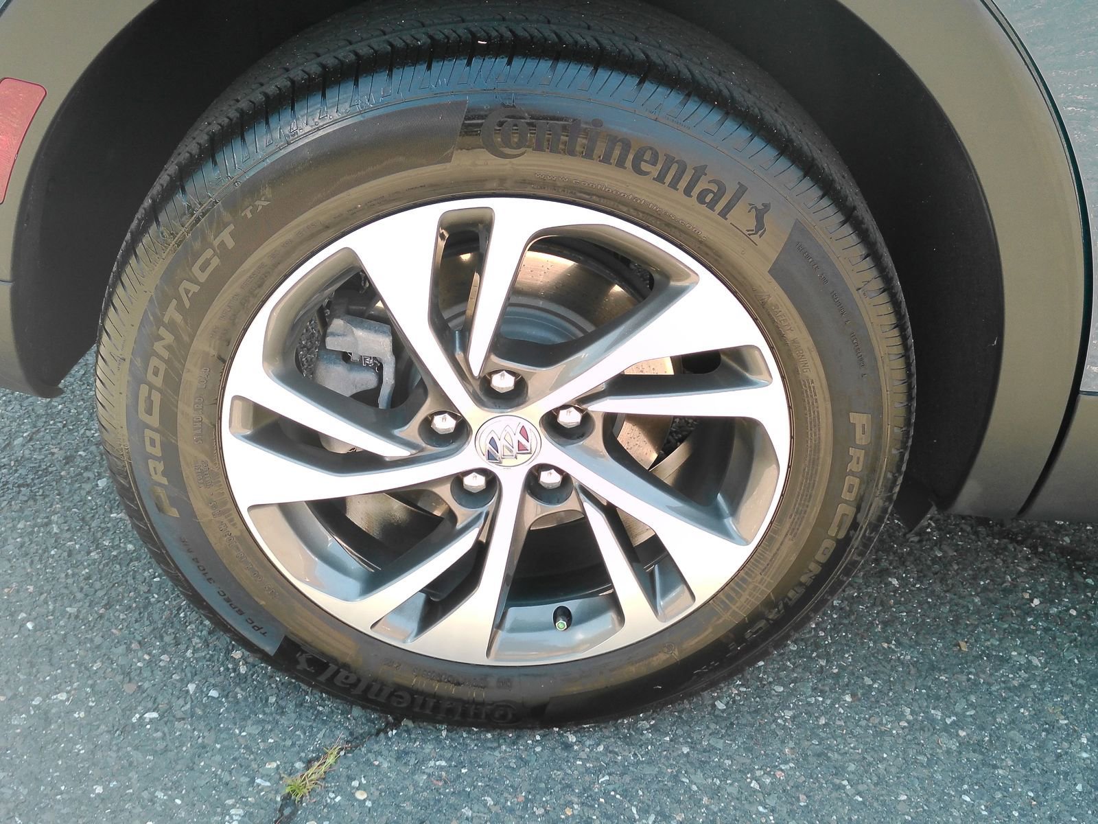 Certified 2023 Buick Envision Essence AWD/4WD image 25