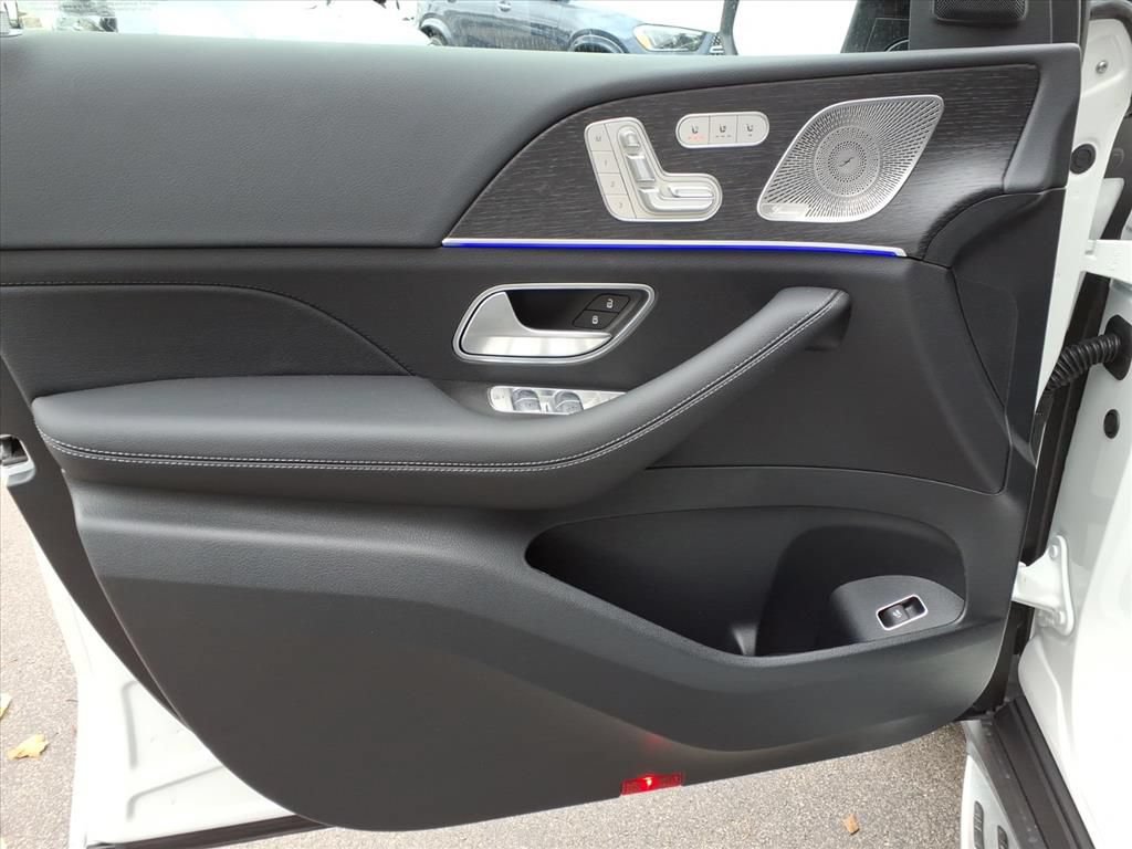 Used 2026 Mercedes-Benz GLE 350 4MATIC image 11