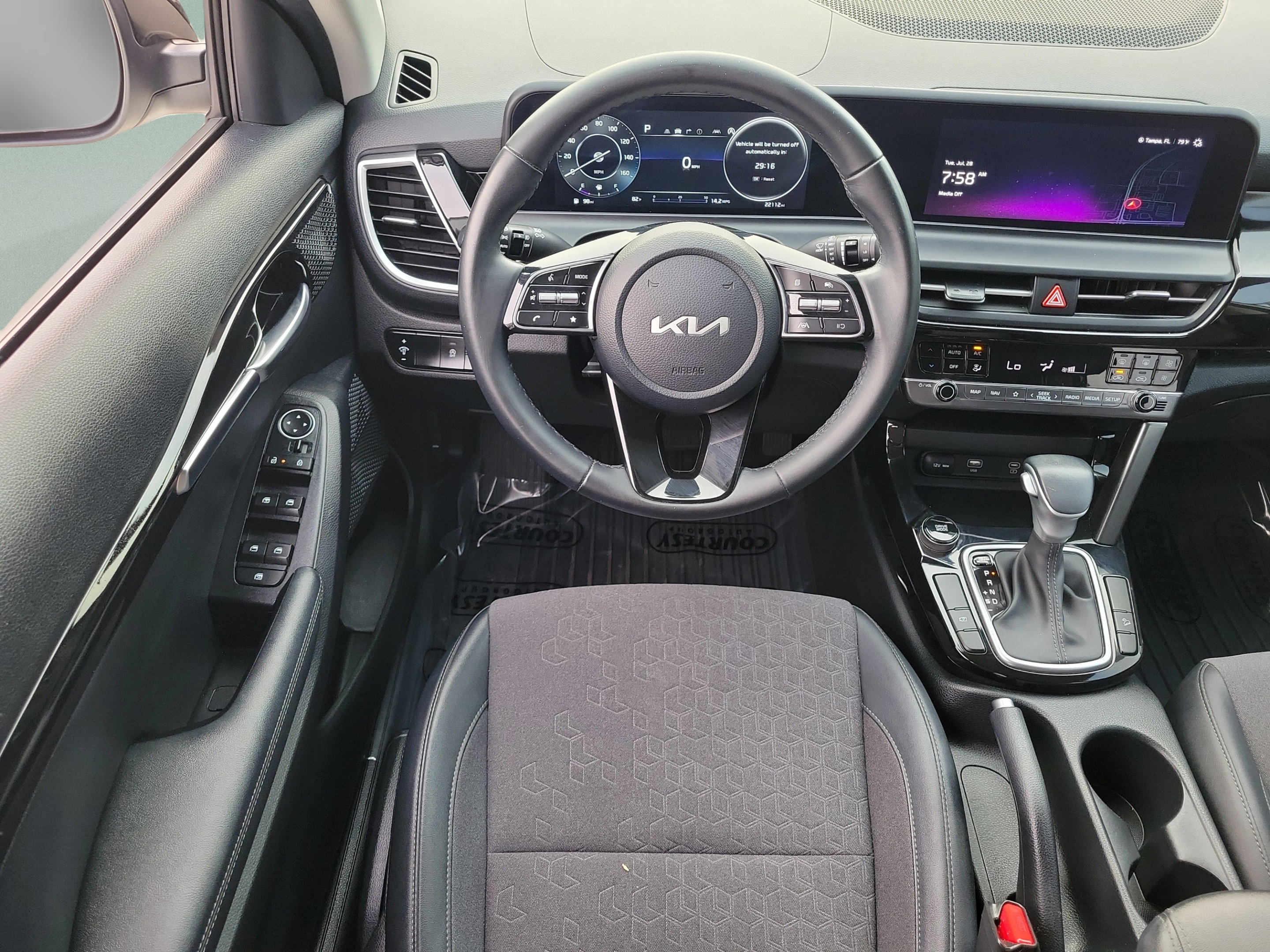 Certified 2024 Kia Seltos S FWD image 10