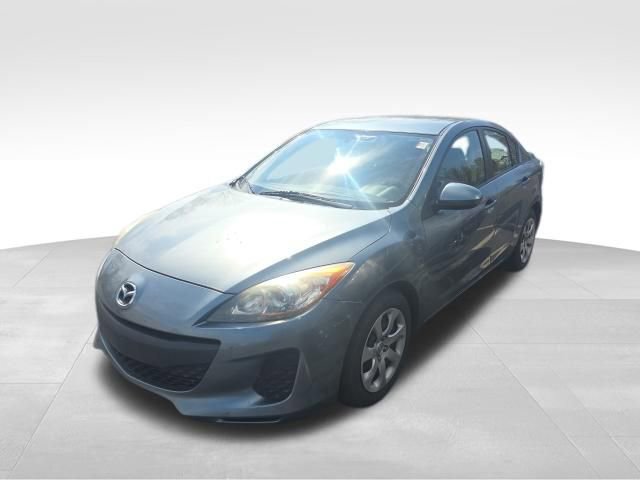 Used 2013 MAZDA MAZDA3 i Sport image 3