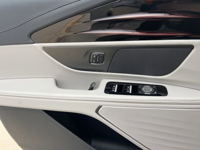 Used 2026 Lincoln Nautilus Premier image 41