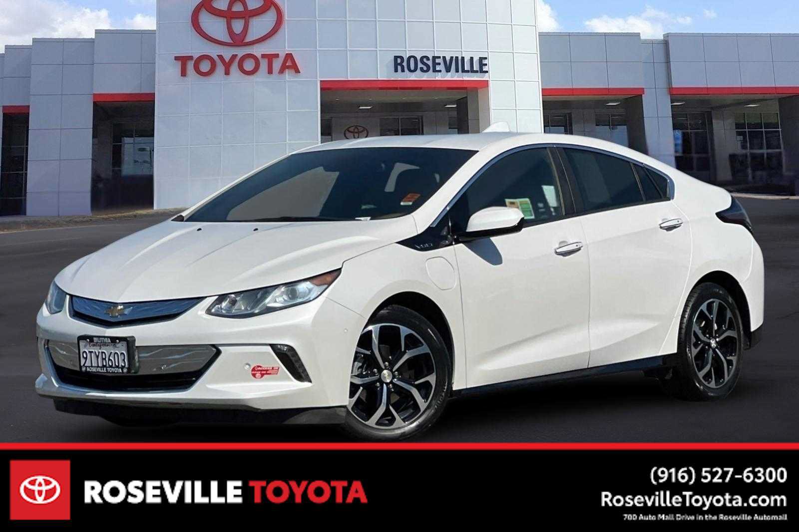 Used 2017 Chevrolet Volt Premier w/ Driver Confidence II Package