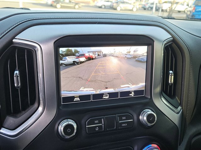 Used 2021 GMC Sierra 1500 SLT w/ X31 Off-Road Package AWD/4WD image 13