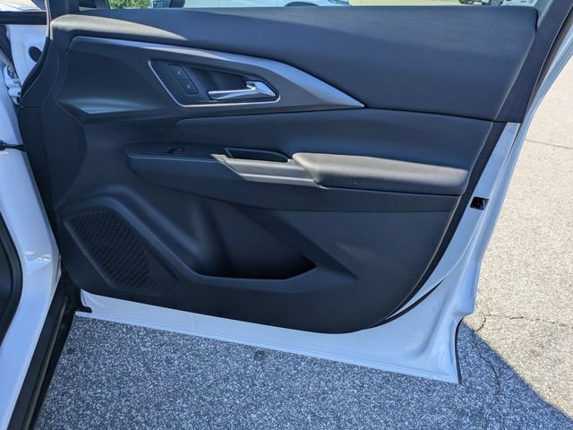 New 2026 Chevrolet Equinox EV LT w/ Comfort Package FWD image 35