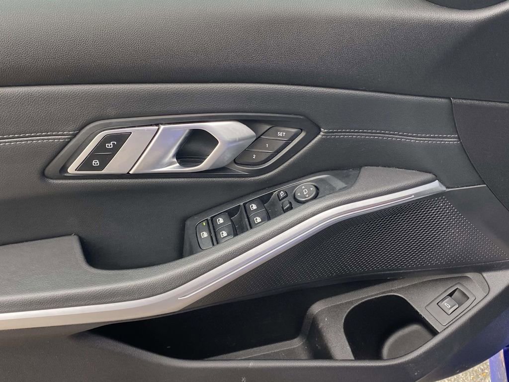 Used 2021 BMW M340i image 15