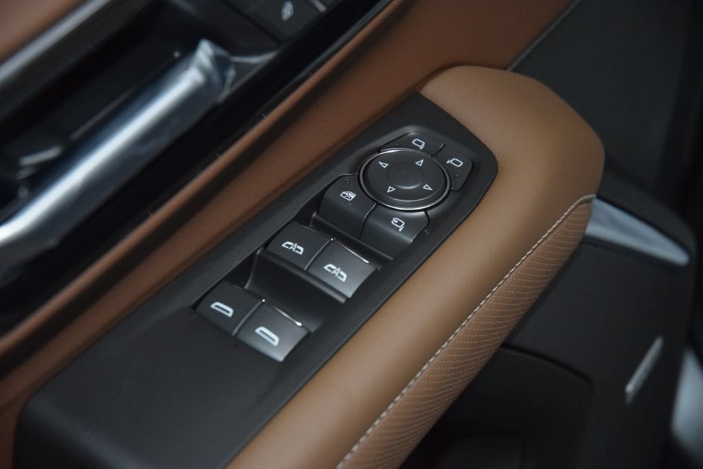 New 2026 Chevrolet Suburban High Country AWD/4WD image 50