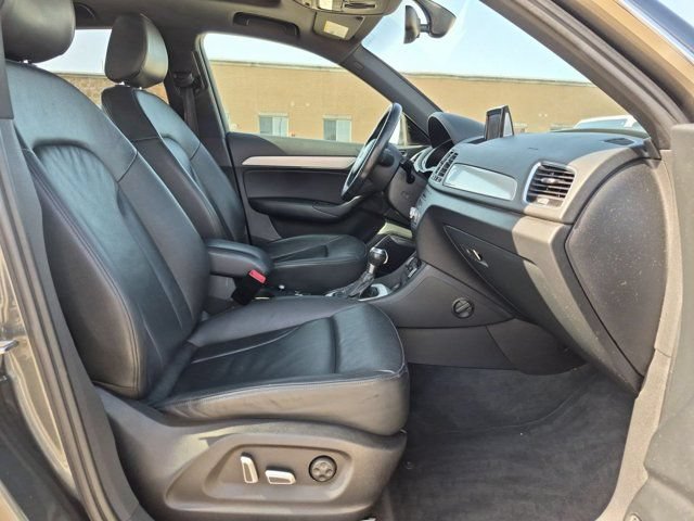 Used 2018 Audi Q3 2.0T Premium Plus w/ Premium Plus Package AWD/4WD image 20
