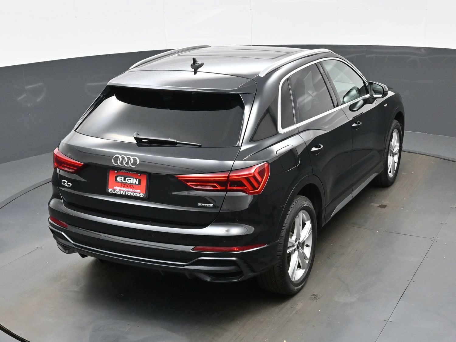 Used 2022 Audi Q3 2.0T Premium Plus w/ Premium Plus Package AWD/4WD image 41