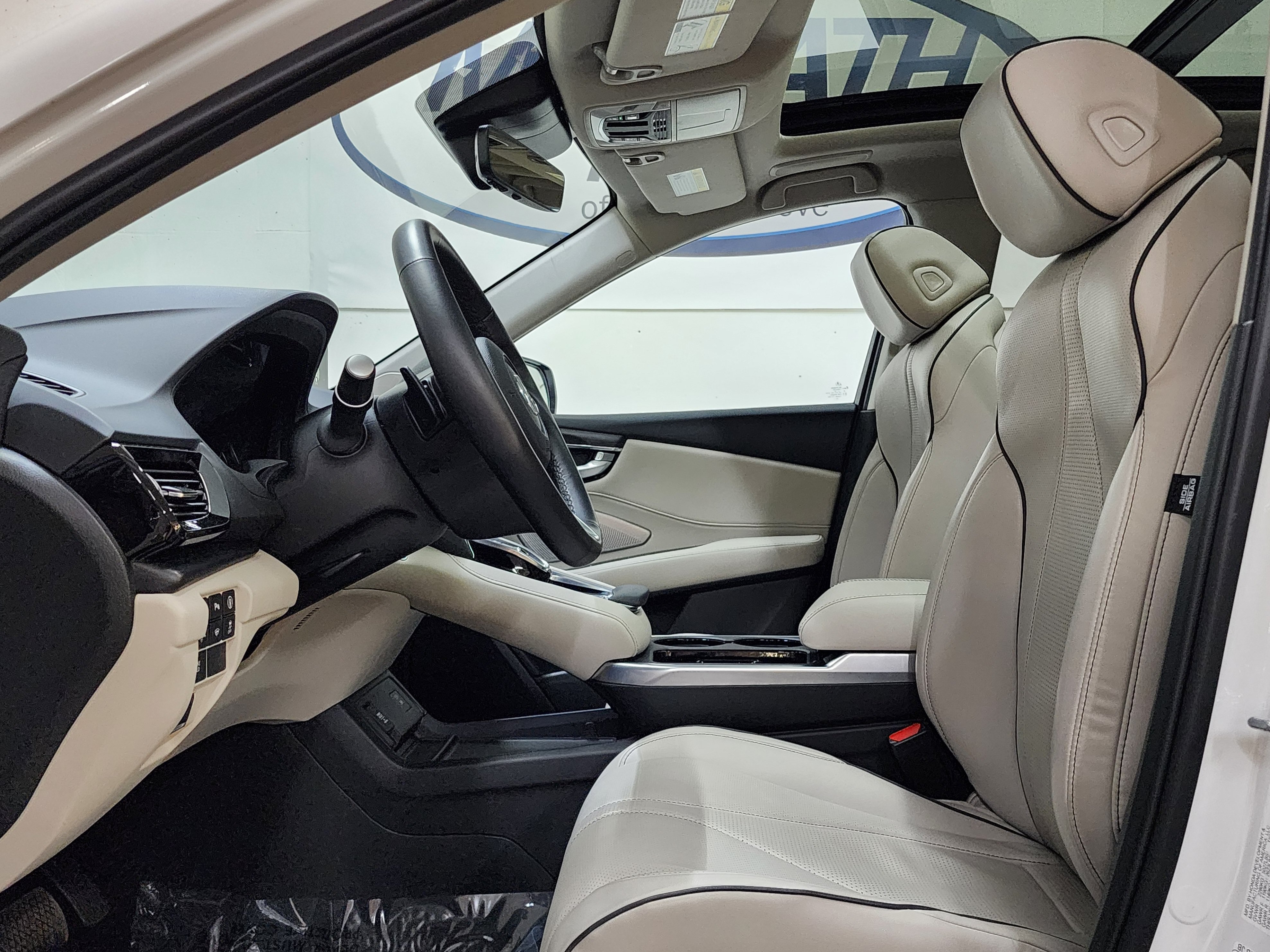 Certified 2026 Acura RDX w/ Advance Package AWD/4WD image 15
