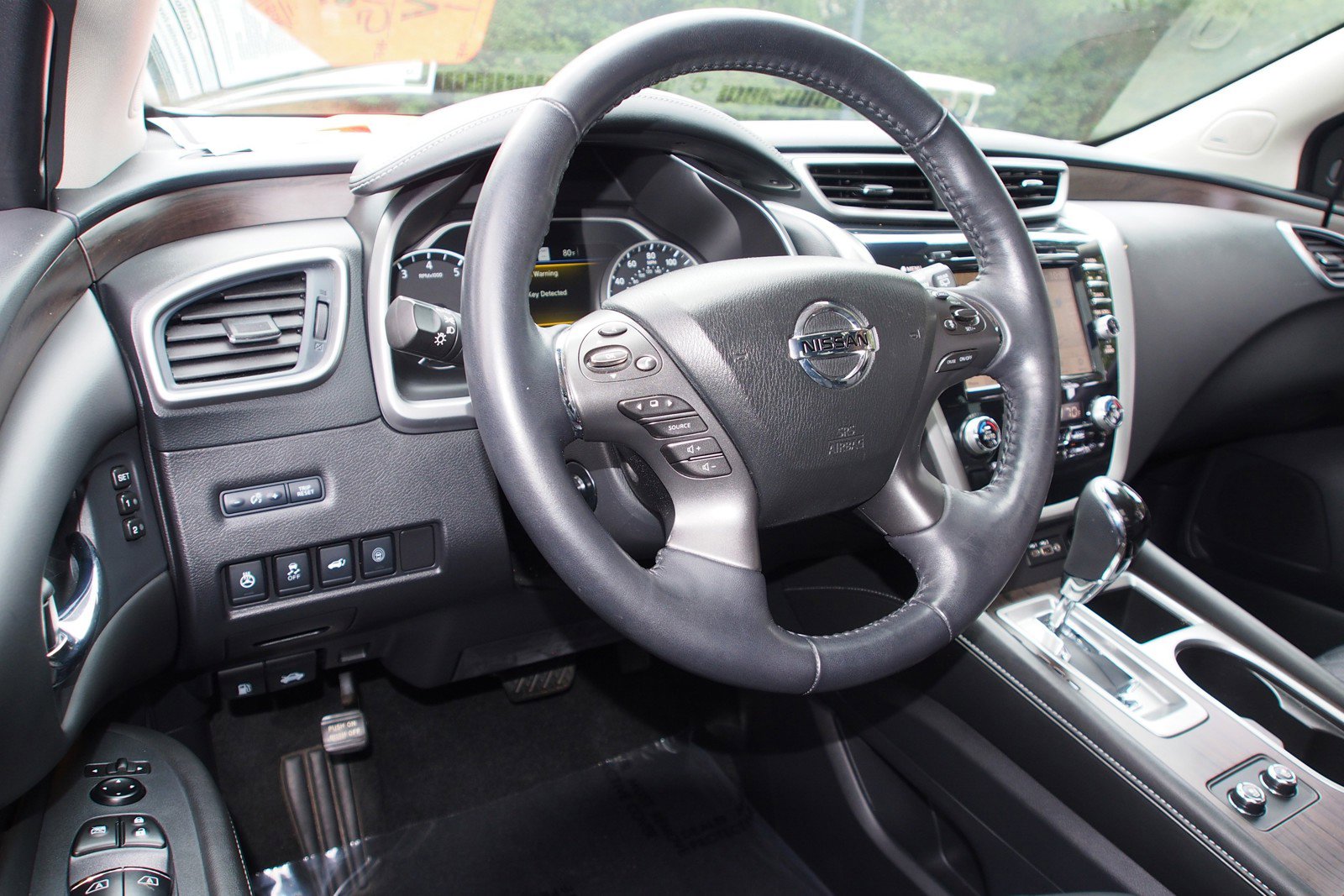 Used 2020 Nissan Murano Platinum image 16