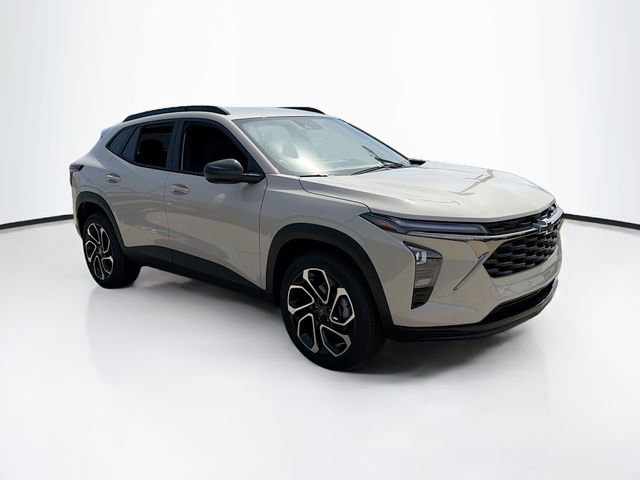 New 2026 Chevrolet Trax RS FWD image 3