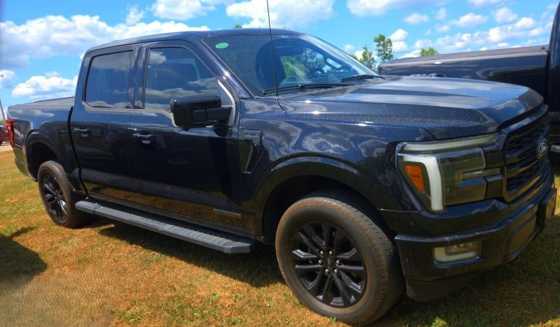 Used 2024 Ford F150 Lariat w/ Equipment Group 502A High AWD/4WD image 2