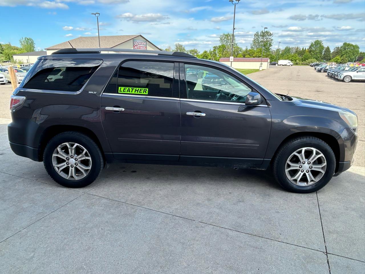 Used 2013 GMC Acadia SLT AWD/4WD image 4