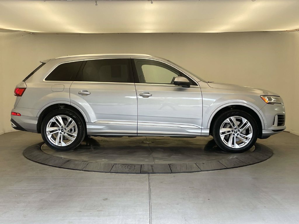 Used 2022 Audi Q7 3.0T Premium Plus AWD/4WD image 8