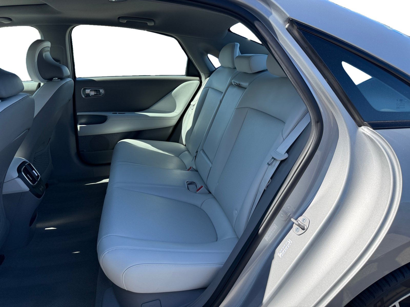 Certified 2023 Hyundai Ioniq 6 Limited RWD image 16