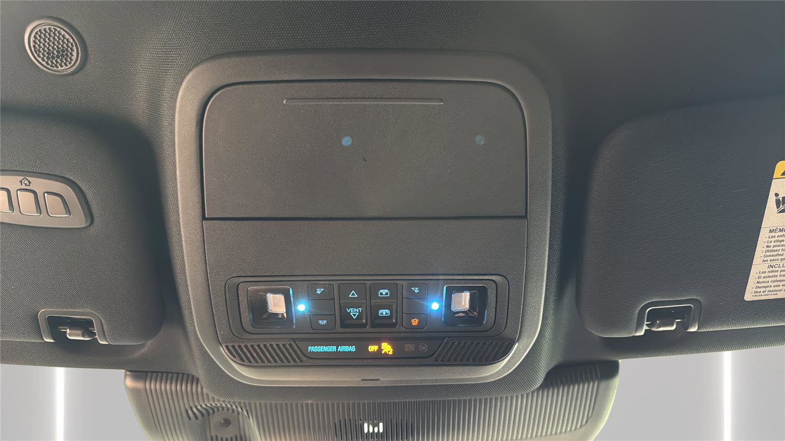 Used 2025 Ford Explorer ST w/ Sun And Sound Package image 22