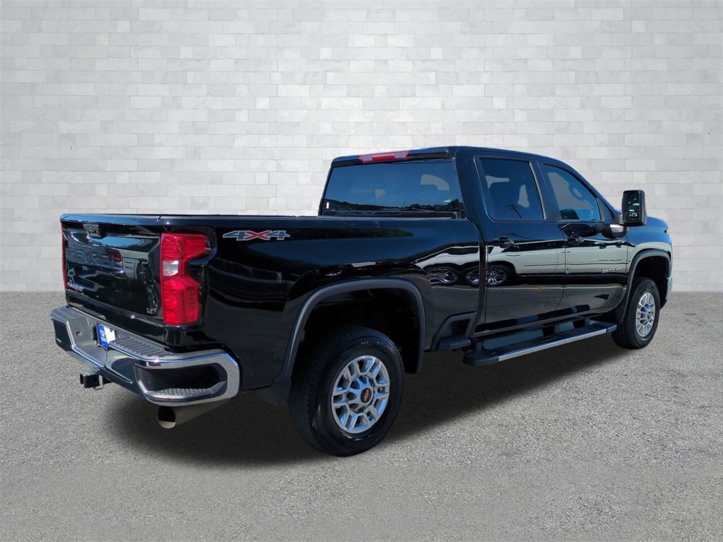 Used 2024 Chevrolet Silverado 2500 LT image 4