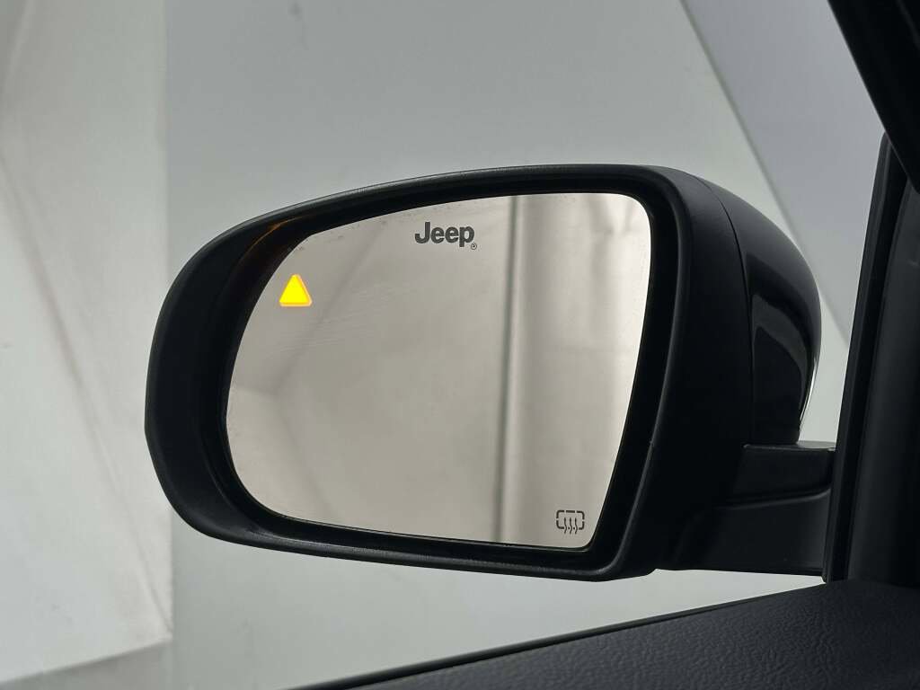 New 2026 Jeep Compass Limited image 21