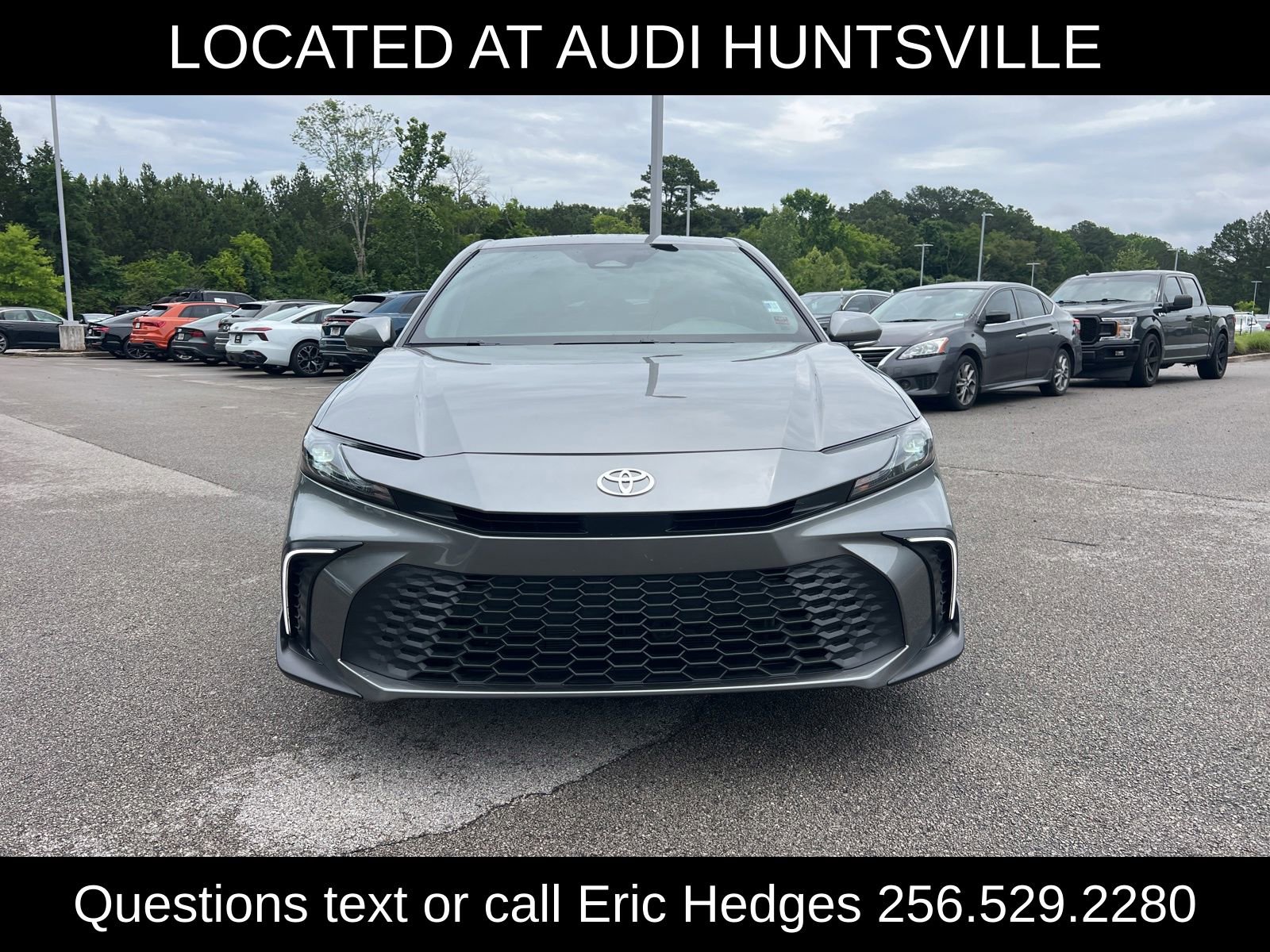 Used 2026 Toyota Camry SE FWD video 2