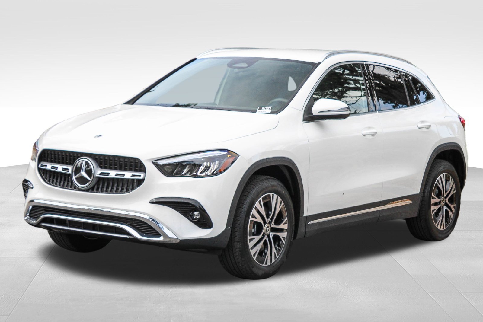 New 2026 Mercedes-Benz GLA 250 4MATIC image 3