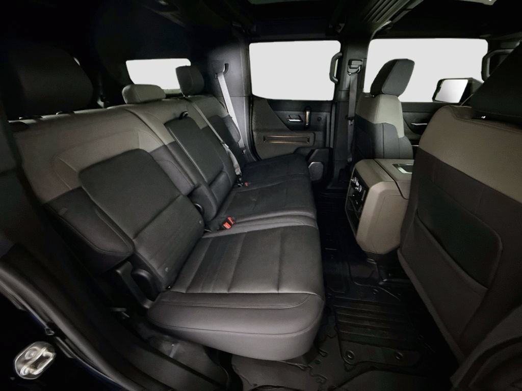 Used 2024 GMC Hummer EV 3X w/ LPO, Sport Package AWD/4WD image 27