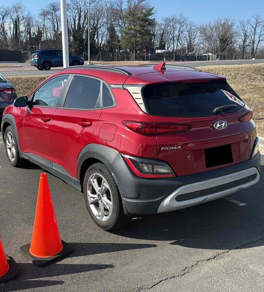 Used 2022 Hyundai Kona SEL w/ Convenience Package image 4